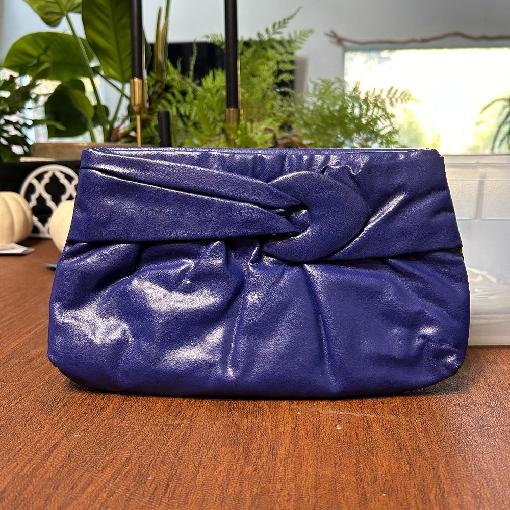 Purple, easy close, Clutch